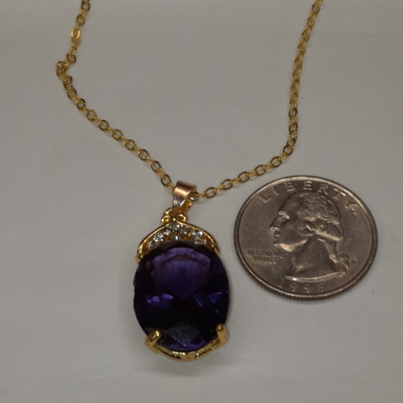 Dressing the Queens of the World - Picture 3 of 10